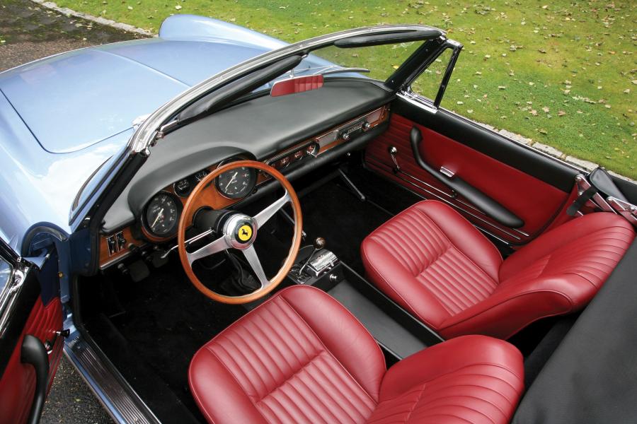  Ferrari 275 GTS 1965 года  (фото 17 из 20)